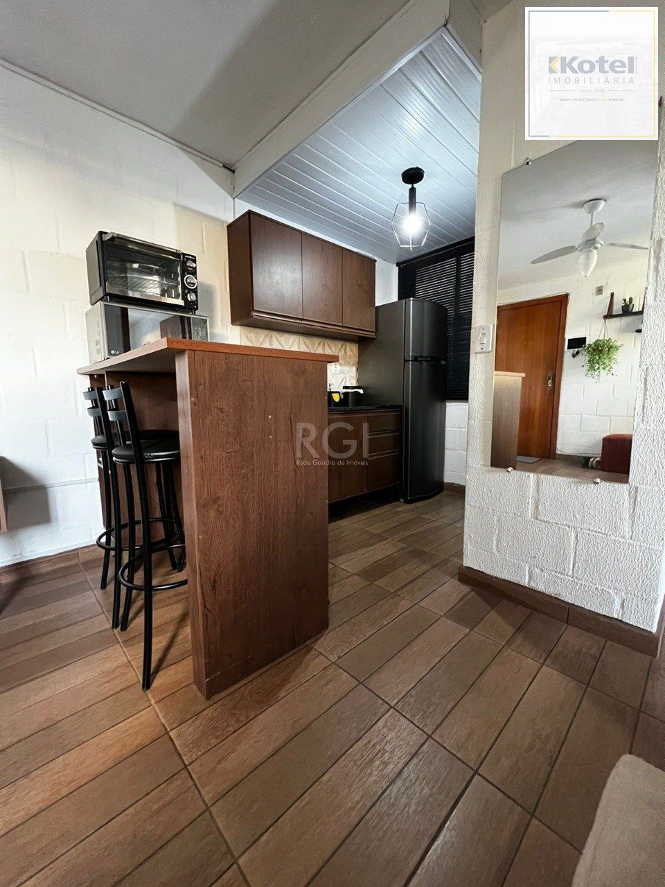 Apartamento para Venda - 38.24m², 2 dormitórios, 1 vaga - Vila Nova, Porto Alegre