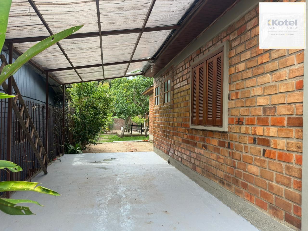 Casa de alvenaria toda reformada e mobiliada no bairro Lami — foto 3