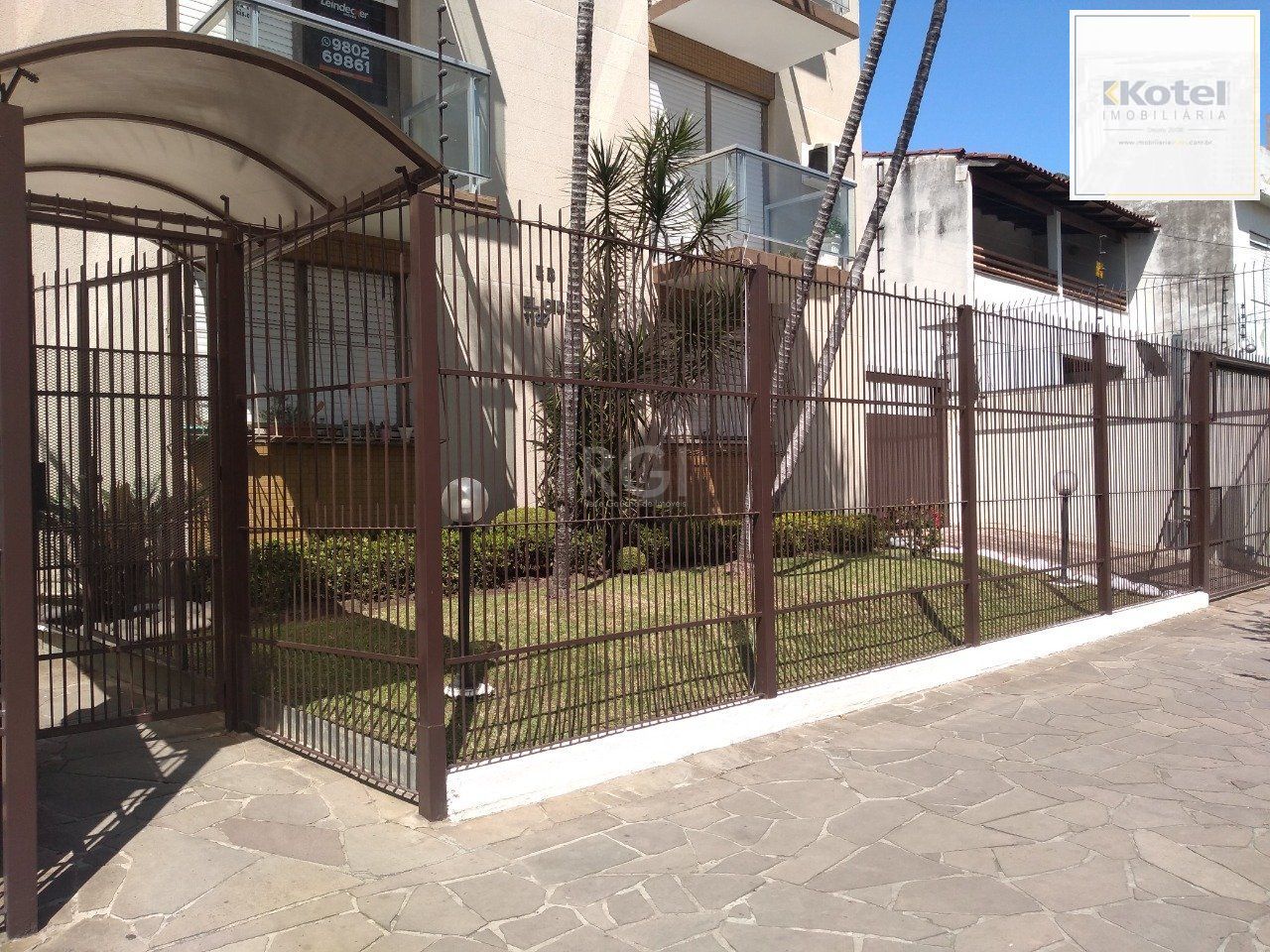 Apartamento para Venda - 66.65m², 2 dormitórios, Menino Deus, Porto Alegre