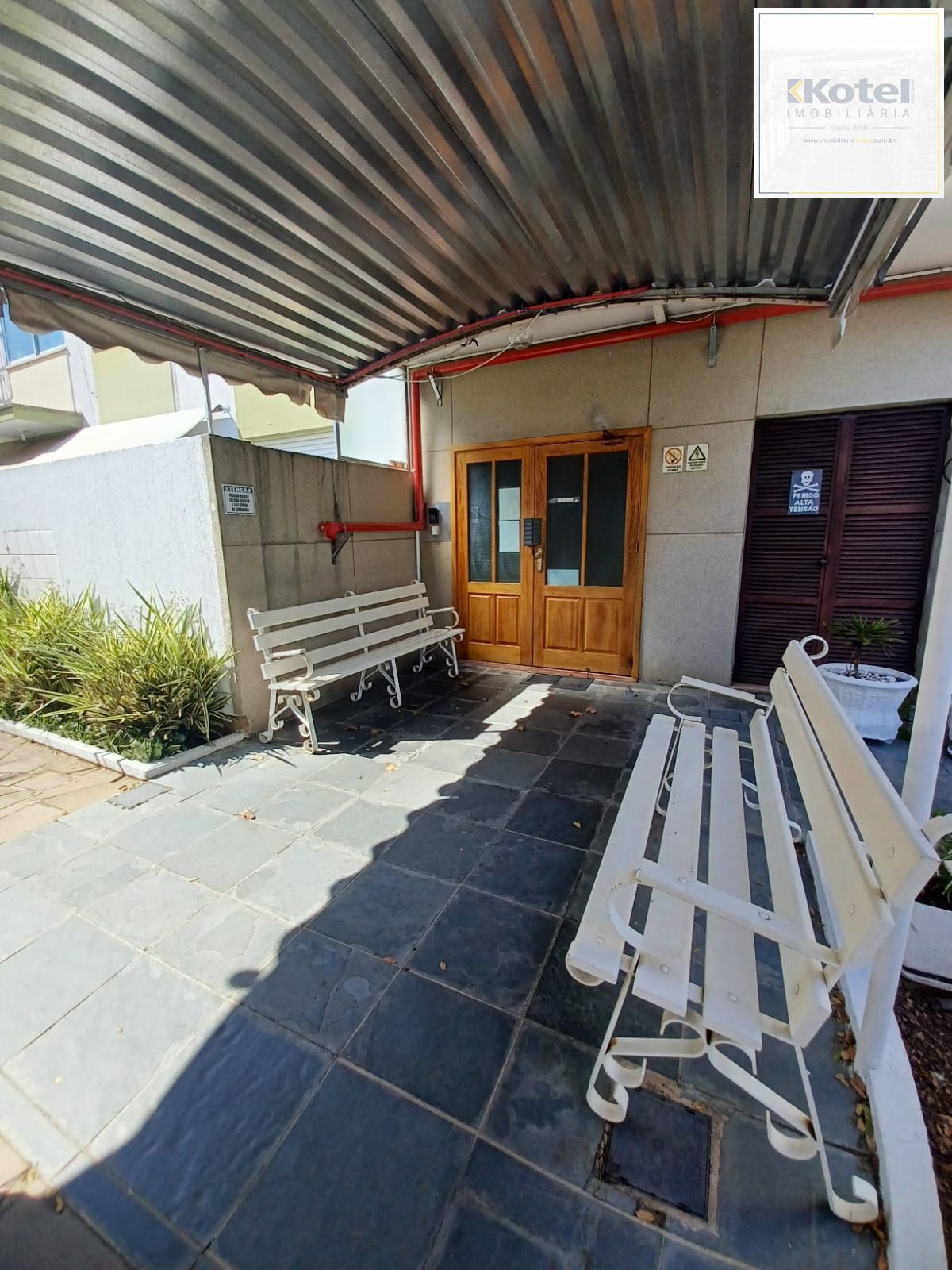APARTAMENTO 2 DORMITÓRIOS – ÓTIMO ESTADO | LOCALIZAÇÃO PRIVILEGIADA — foto 4