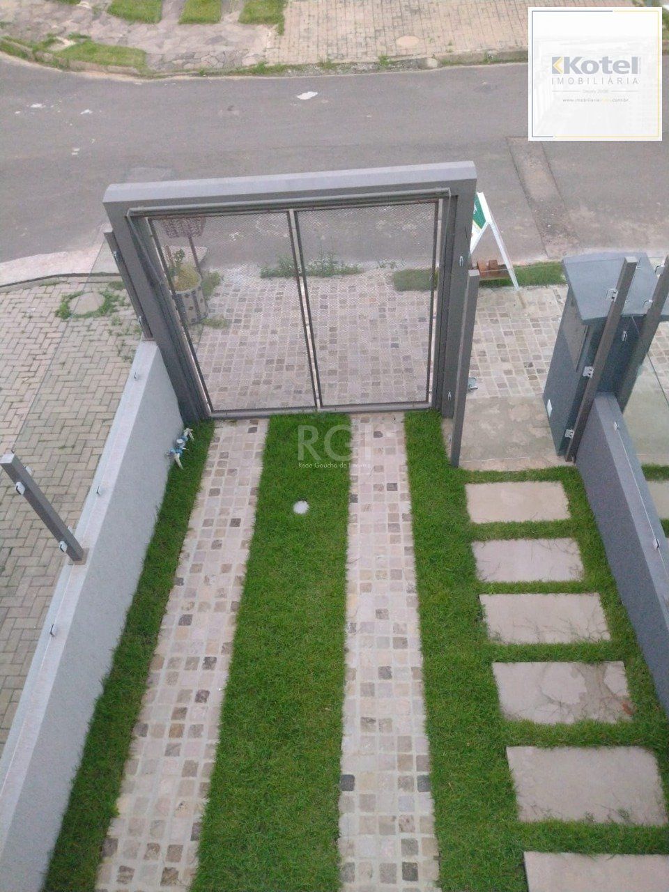 Casa para Venda - 122.96m², 3 dormitórios, sendo 1 suites, 2 vagas - Guarujá — foto 5