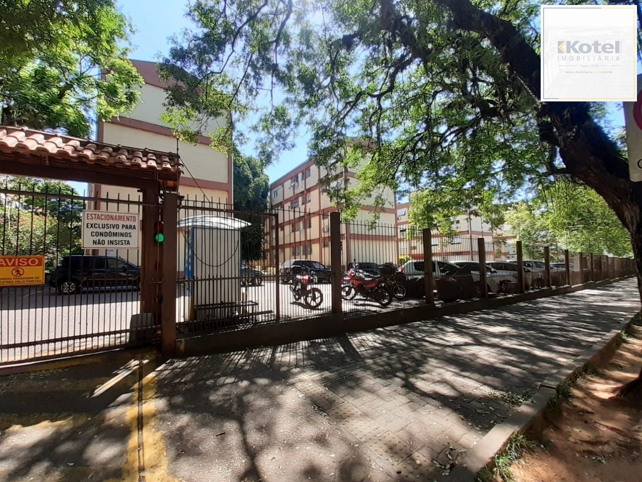 Apartamento de 3 dormitórios ,1 vaga rotativa ,portaria 24 horas , ultimo andar sem elevador ! — foto 3