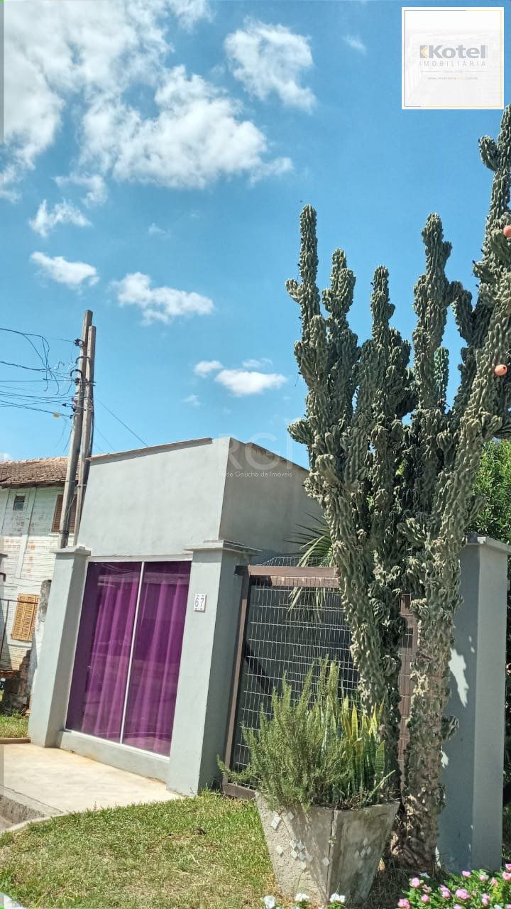 Casa com 3 dormitórios no bairro Olaria em Canoas