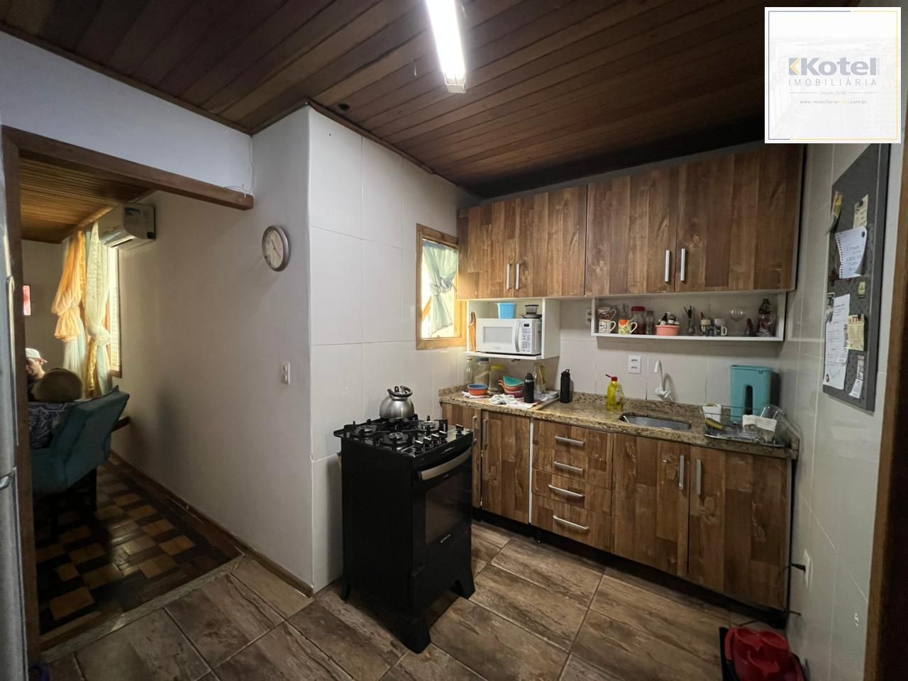 Apartamento com 03 quartos e 02 banheiros no Centro Histórico de Porto Alegre. — foto 5