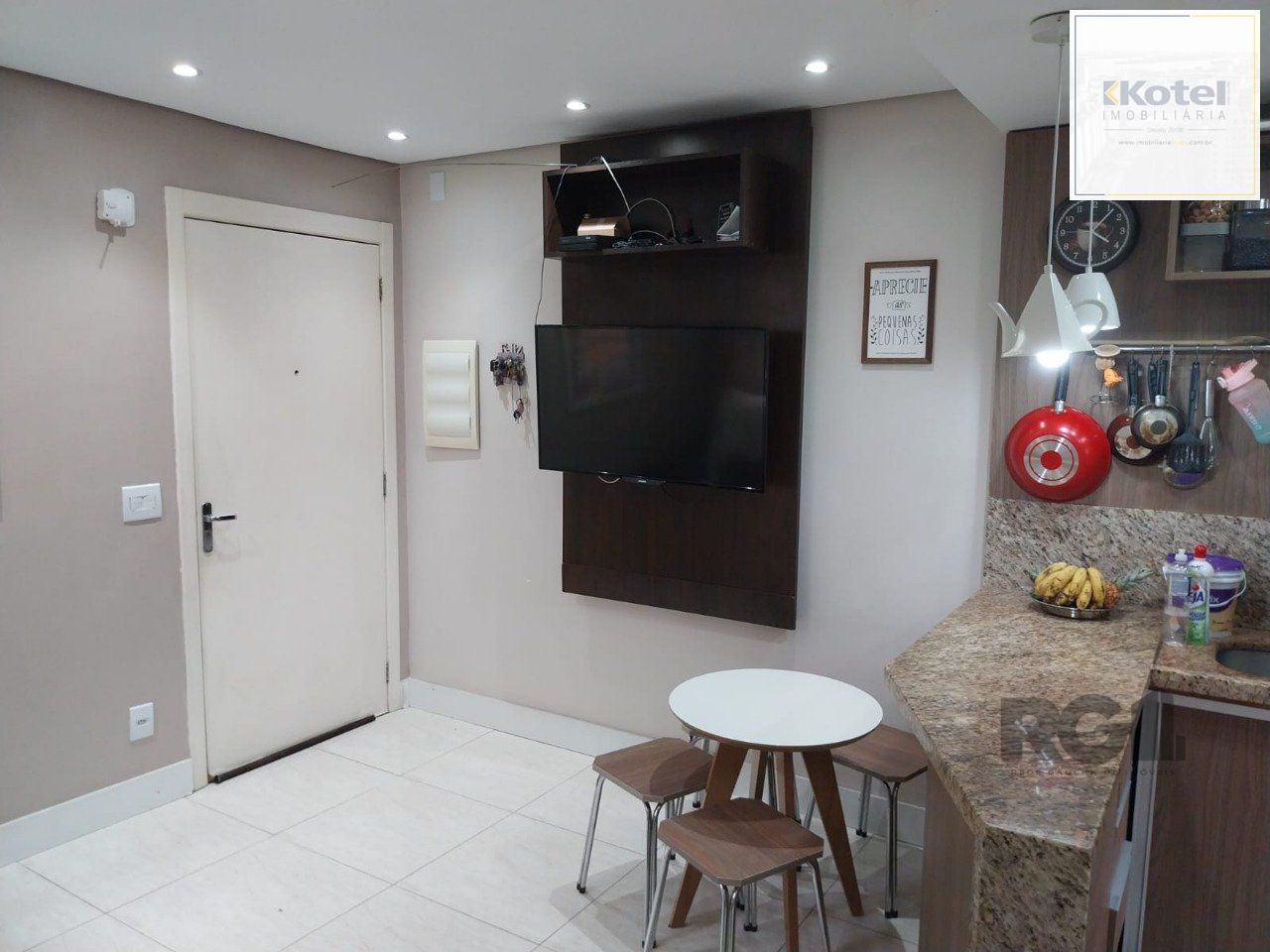 Apartamento 2 dormitórios, 1 vaga de garagem, bairro Restinga, Porto Alegre/RS — foto 2