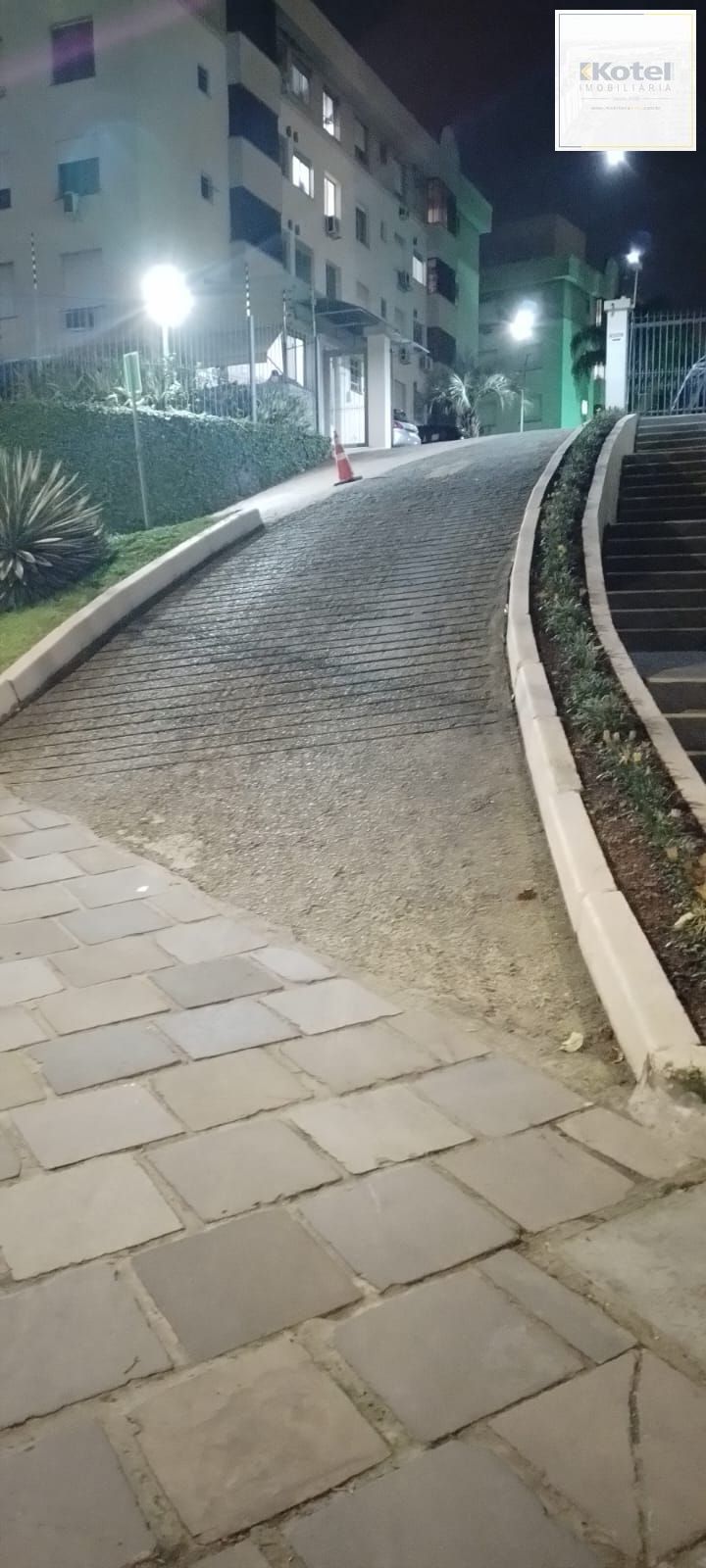 Apartamento de 02 quartos no Bairro: Teresópolis ao Lado do Shopping Bourbon — foto 3