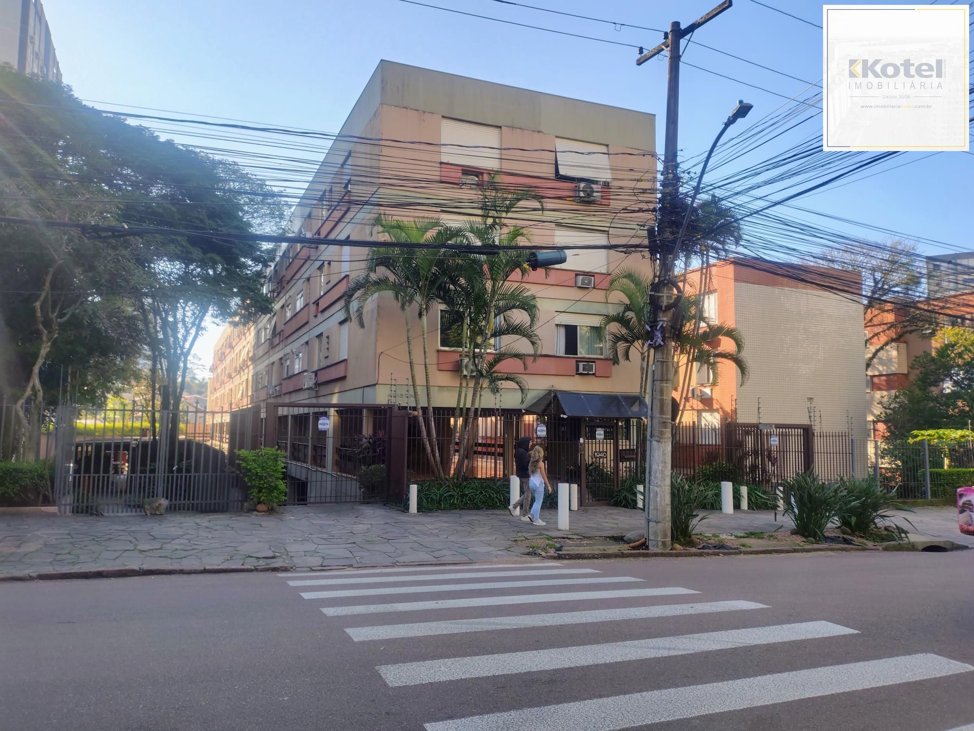 Apartamento de 02 dormitórios no Bairro: Boa Vista em Porto Alegre/RS