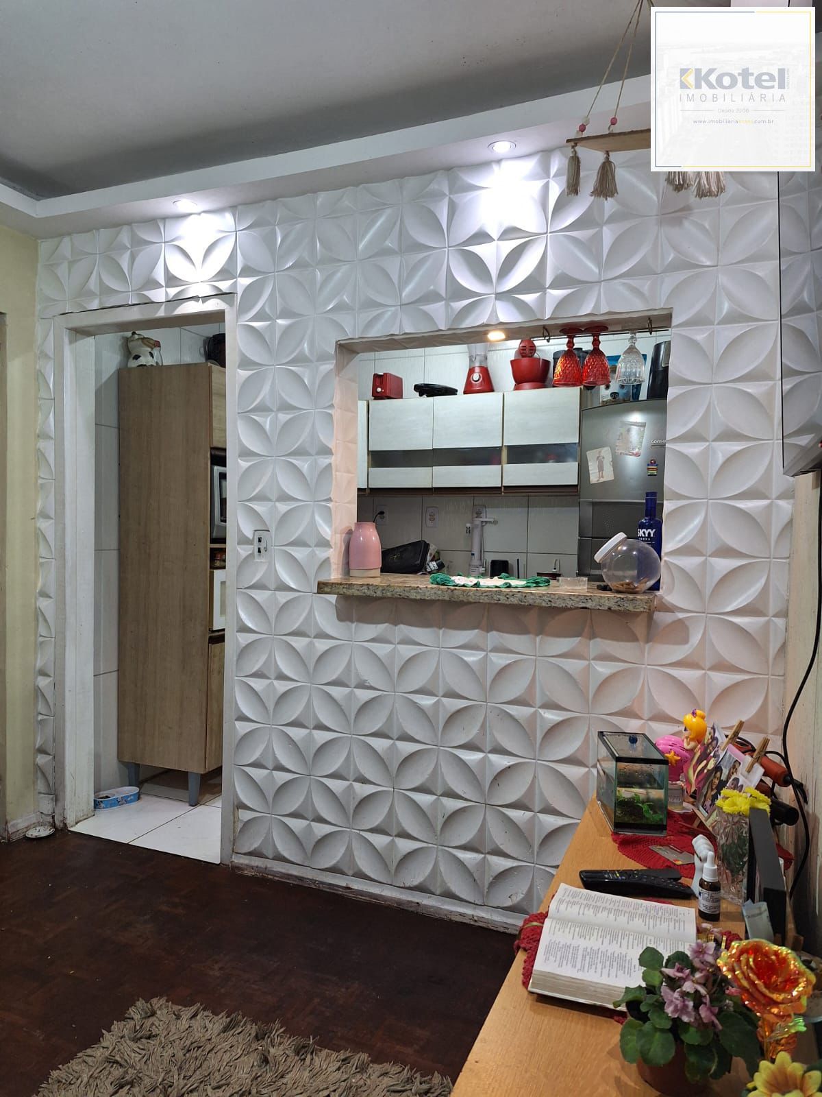 Apartamento com 02 quarto e 01 vaga, no Bairro Santa Rosa de Lima em POA — foto 3
