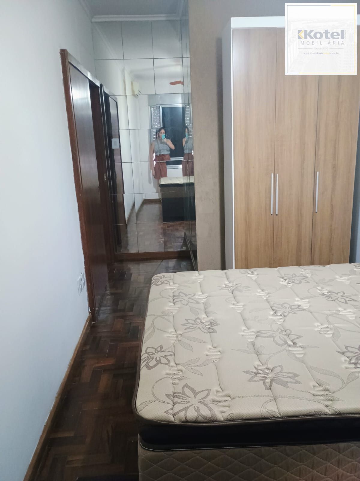 Apartamento de 1 Quarto no Bairro Azenha em Porto Alegre — foto 4