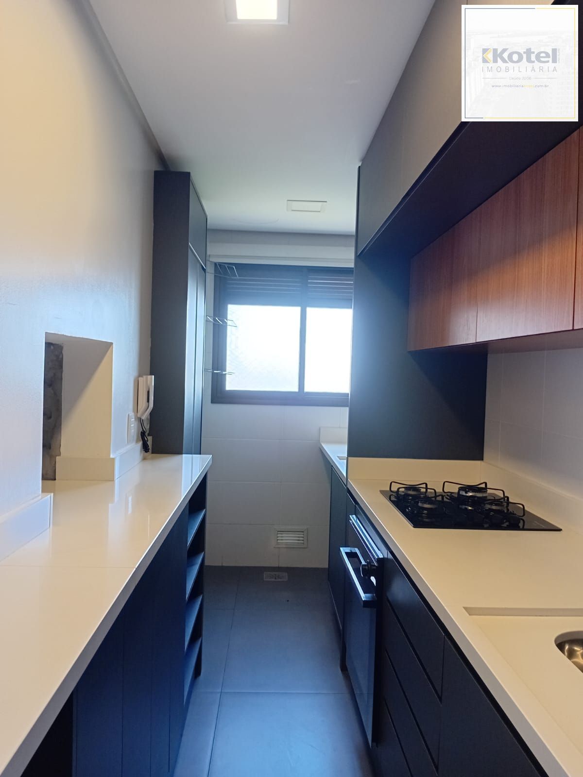 Apartamento 2 quartos, suíte, vaga coberta no bairro Camaquã em Porto Alegre/RS — foto 3