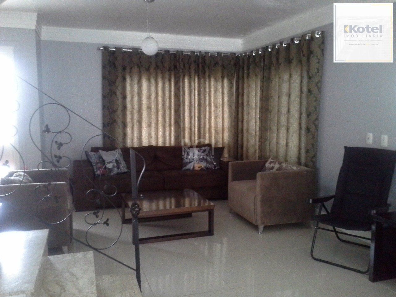 Casa para Venda - 272m², 3 dormitórios, sendo 1 suítes, 2 vagas - Hípica — foto 5