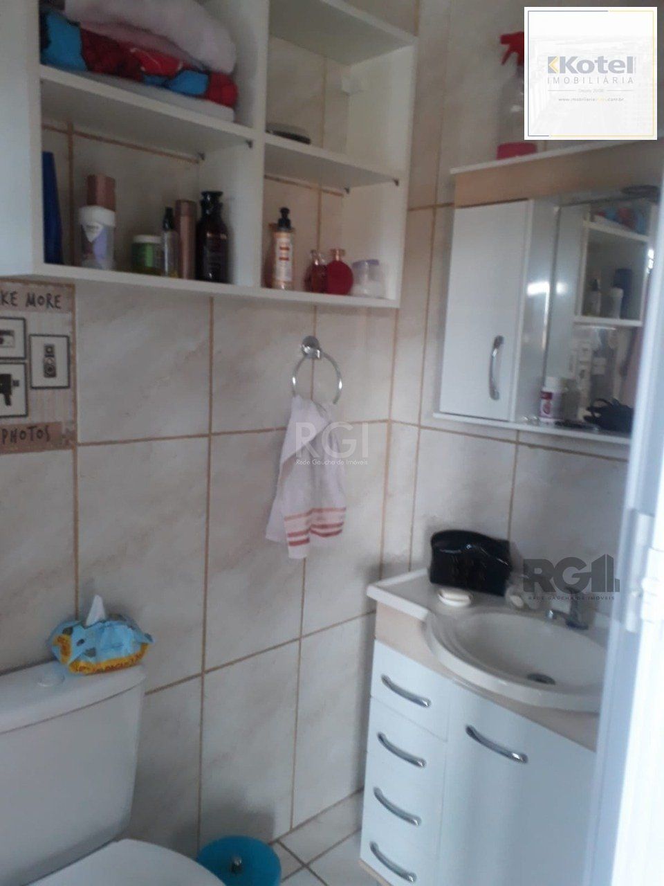 Casa com 3 dormitórios, sendo 1 suíte no bairro Hípica — foto 4