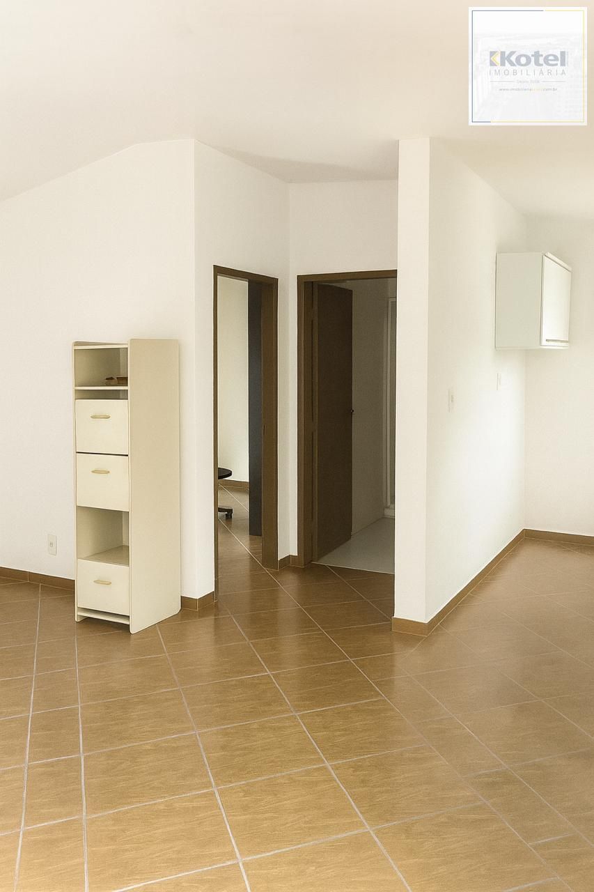 Casa com 01 dormitórios e 01 vaga no Bairro Jardim Vila Nova