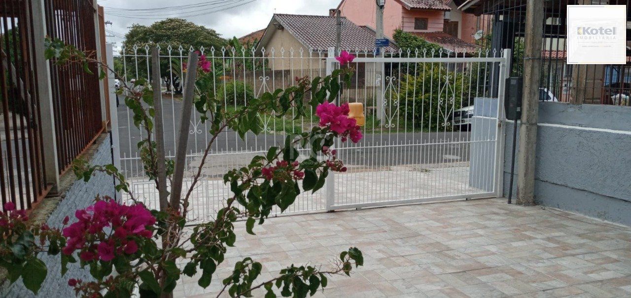 Casa com 02 dormitorios, 01 Banheiro social no Bairro:Hipica — foto 3