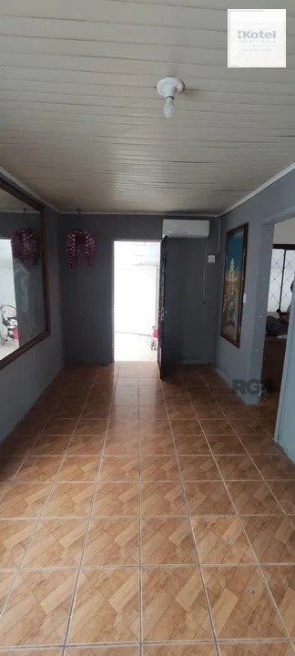 Casa com 2 quartos, vagas de garagem, piscina,  bairro Sarandi, Porto Alegre/RS — foto 5