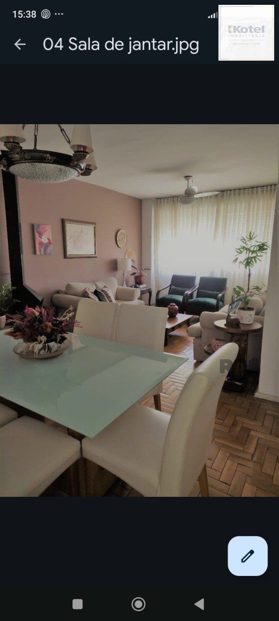 Apartamento de 130 m2,com 3 dormitórios e suíte, no bairro Jardim Botânico.