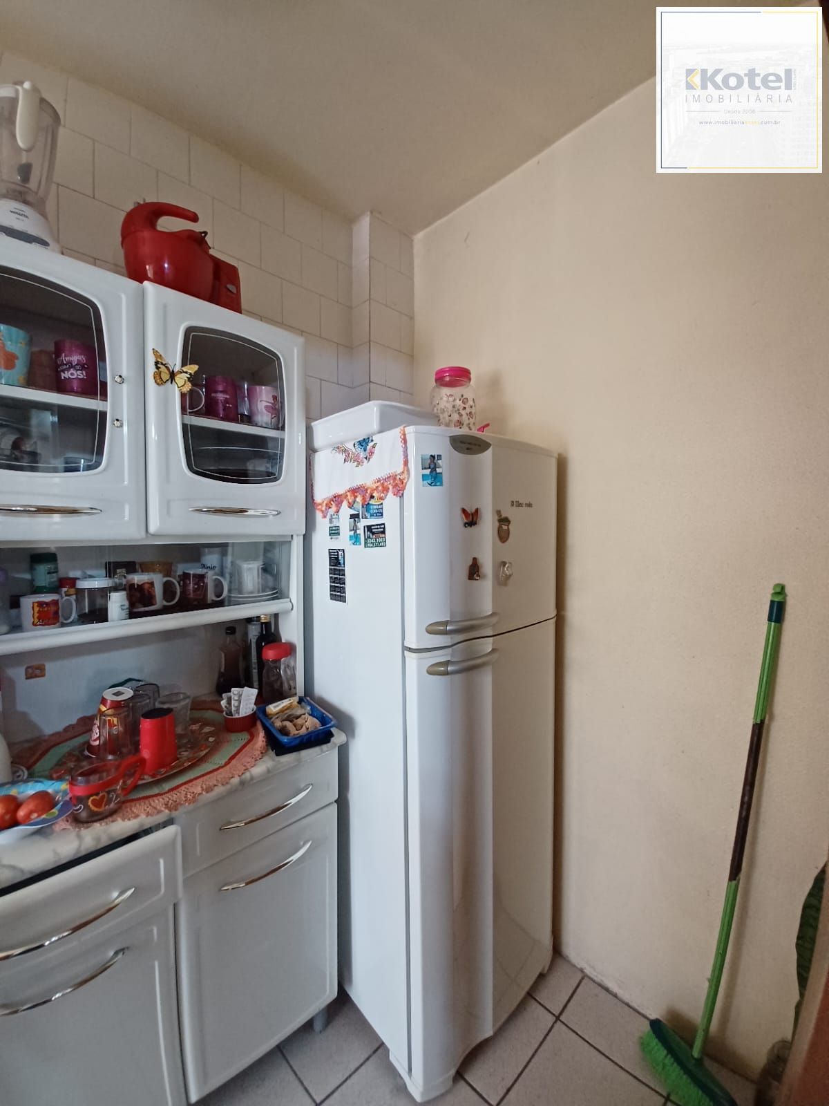 APTO 2 DORM, TÉRREO EM CONDOMÍNIO FECHADO
