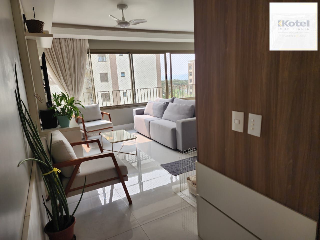 Apartamento com 03 quartos (01 suíte) e 02 Vagas no Bairro Cavalhada — foto 2