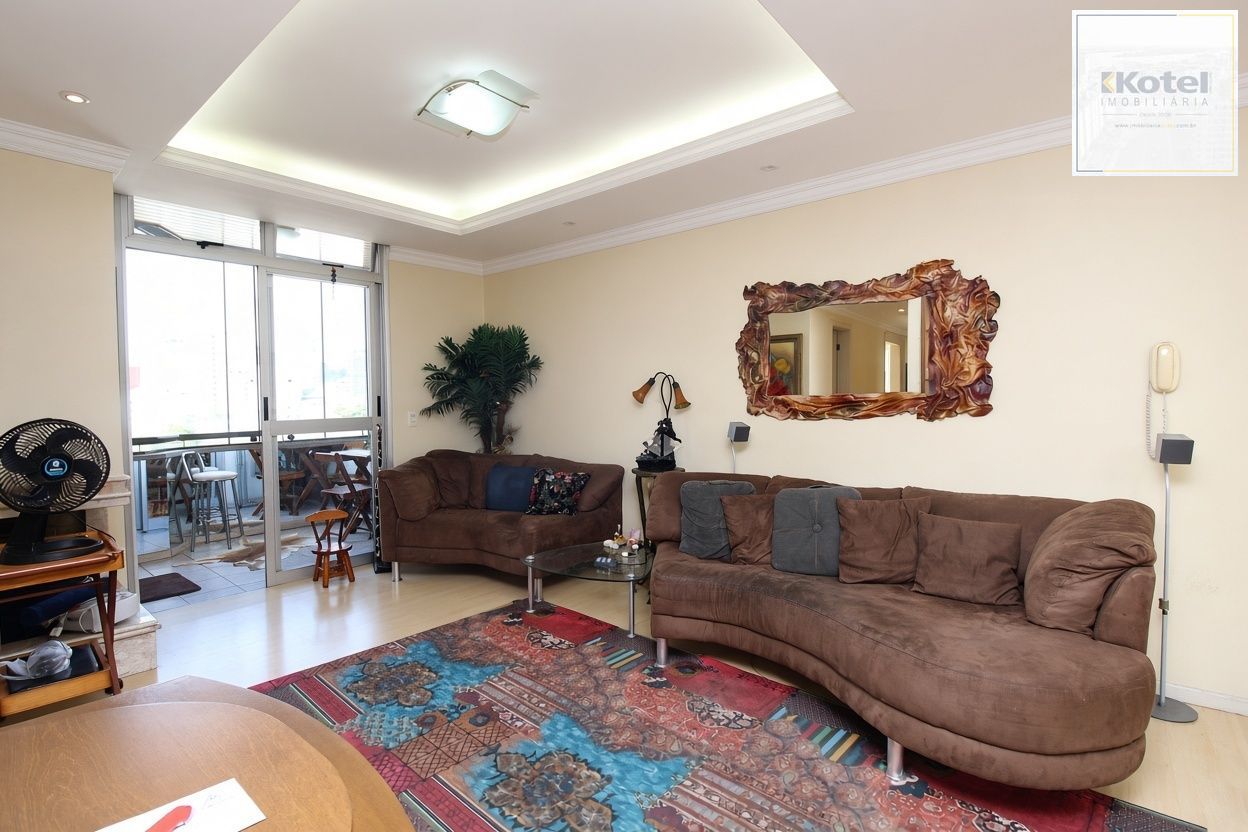 Apartamento 2 Quartos sendo com suíte Bairro Floresta Porto Alegre