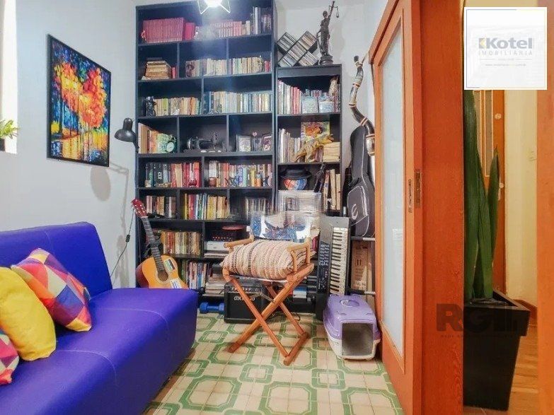 Apartamento Térreo com 02 dormitórios Na cidade Baixa em Porto Alegre/RS