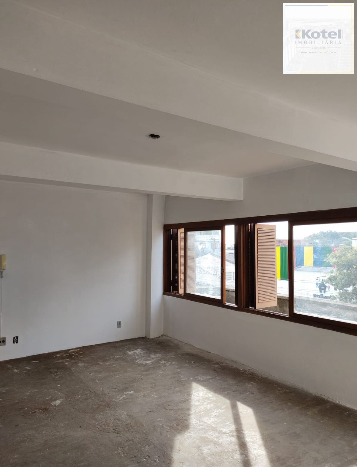 Studio Residencial no Bairro Santa Maria Goretti em Porto Alegre — foto 4
