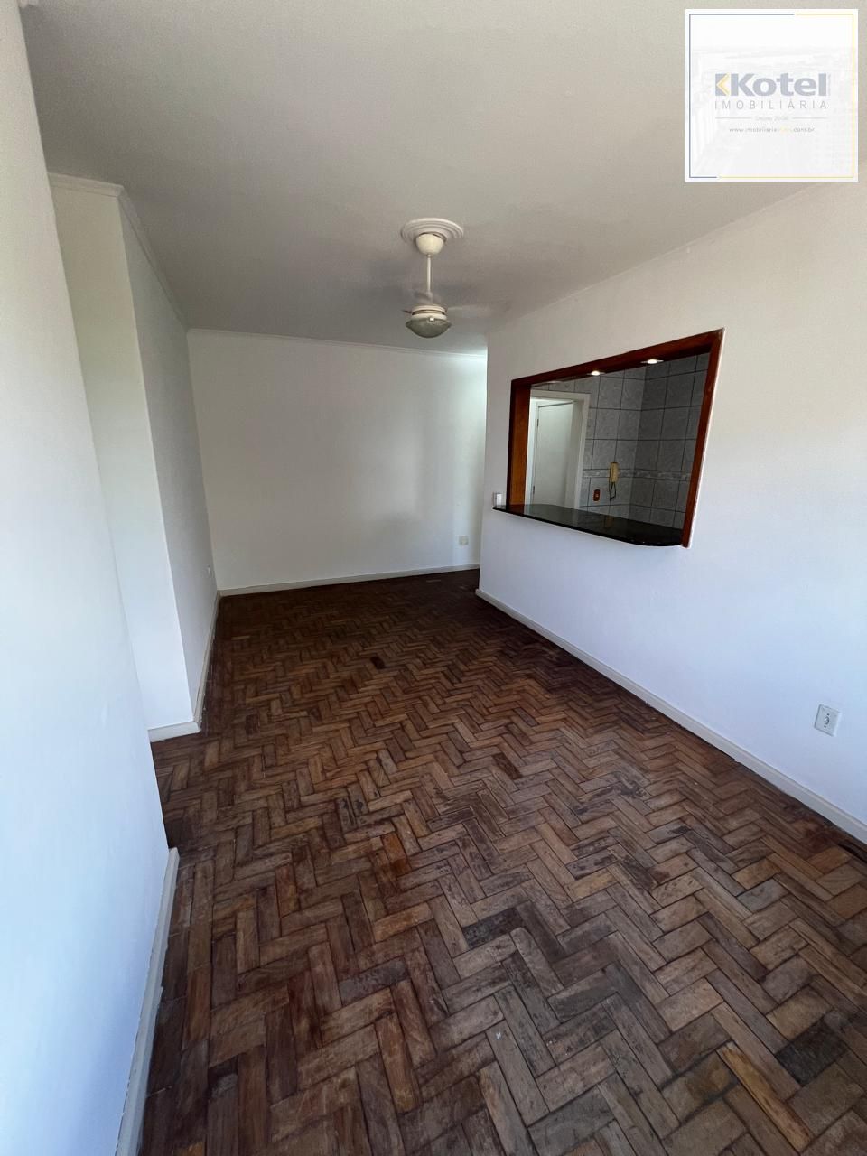 Apartamento à Venda com 02 Quartos na Av do Forte, Vila Ipiranga em Porto Alegre — foto 5