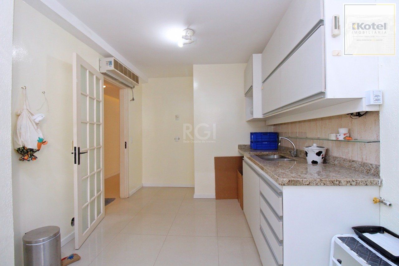 Casa Condominio - 302.7m², 4 Quartos, 1 suite, 2 vagas - Vila Conceição