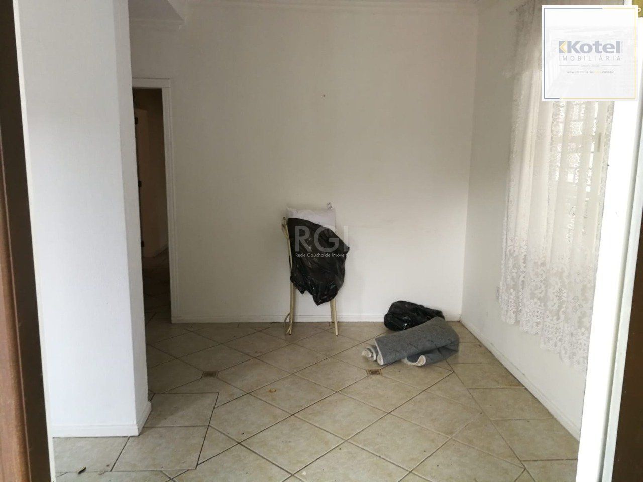 Casa para Venda - 170m², 3 dormitórios, 3 vagas - Nonoai, Porto Alegre — foto 5