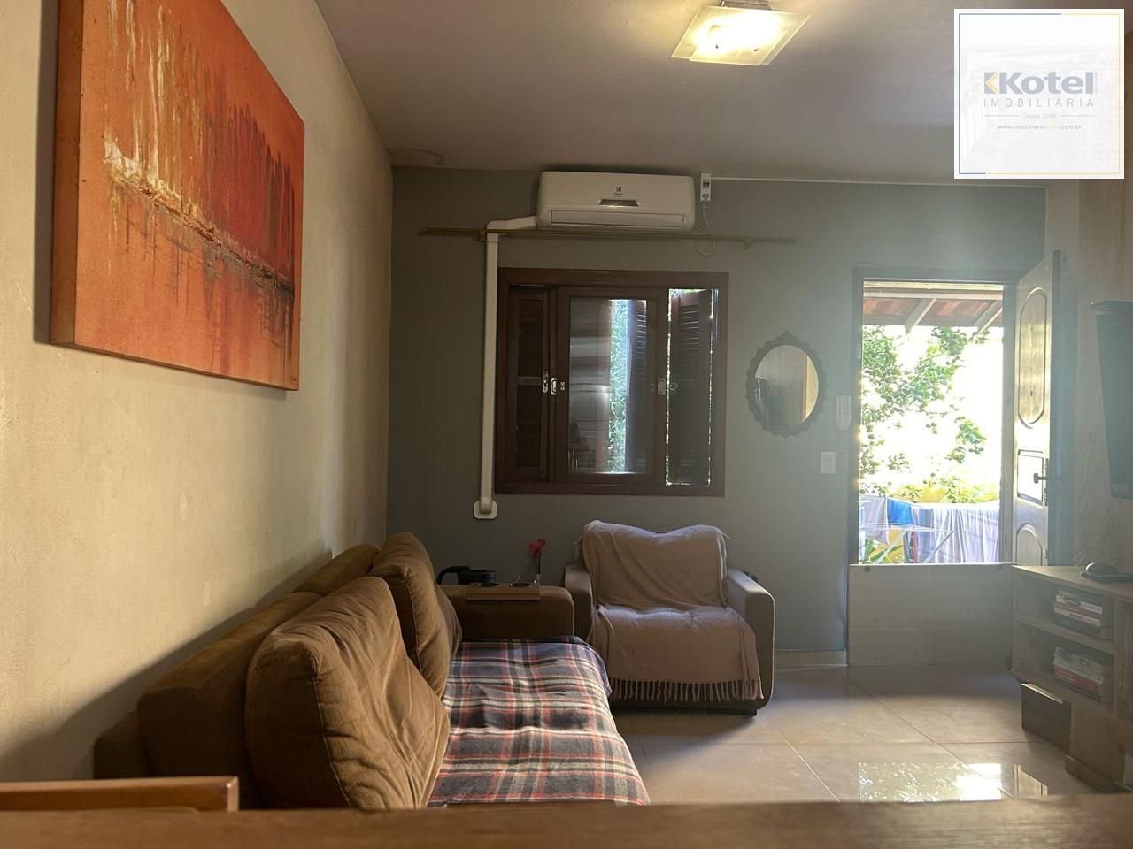 CASA 2 DORMITORIOS, 1 BANHEIRO, 1 VAGA EM CONDOMINIO RESIDENCIAL NA ZONA SUL PORTO ALEGRE