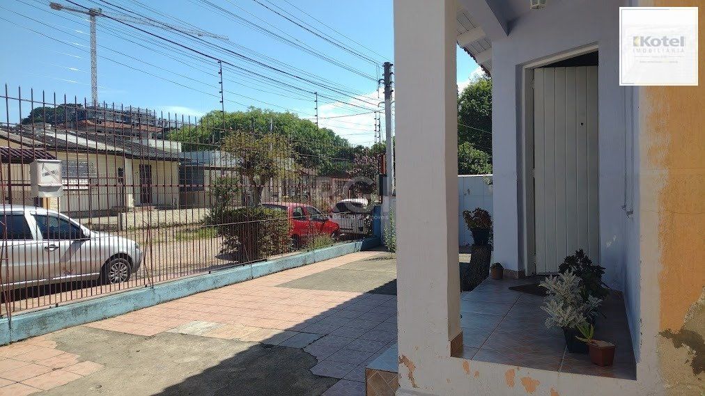 Casa 3 Quartos, 3 vagas de garagem, Bairro Cavalhada, Porto Alegre-RS. — foto 2