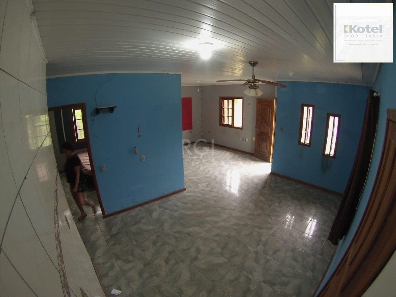 Casa 5 dormitórios no bairro Ponta Grossa — foto 5