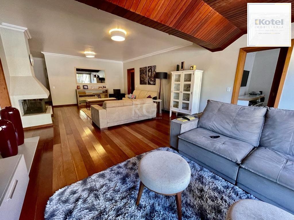 Casa para Venda - 187.9m², 4 dormitórios, 1 suite, 2 vagas - Pedra Redonda, Poa