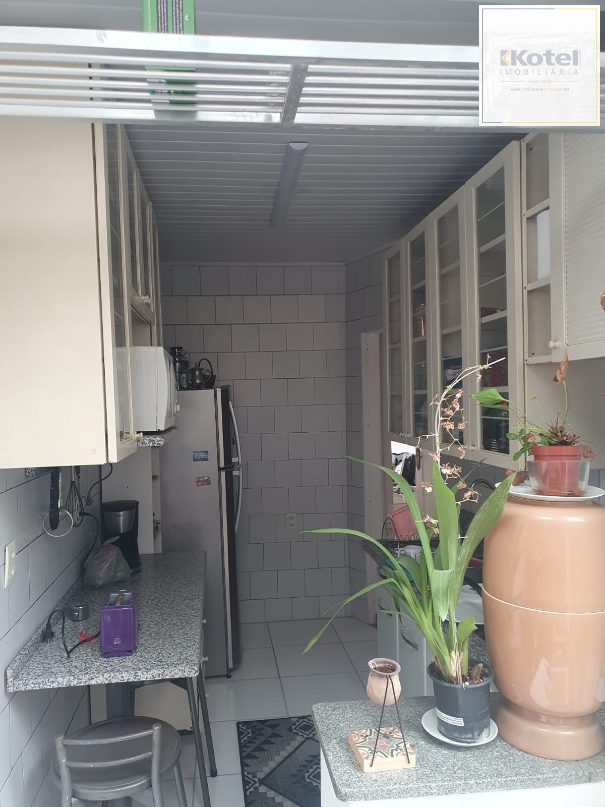 Apartamento com 03 quartos no Centro Histórico de Porto Alegre