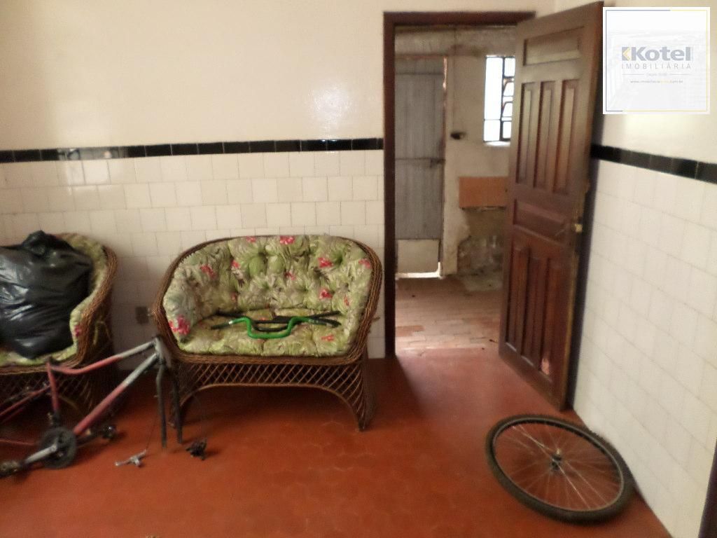Casa de madeira o terreno 8,50 por 28 — foto 3
