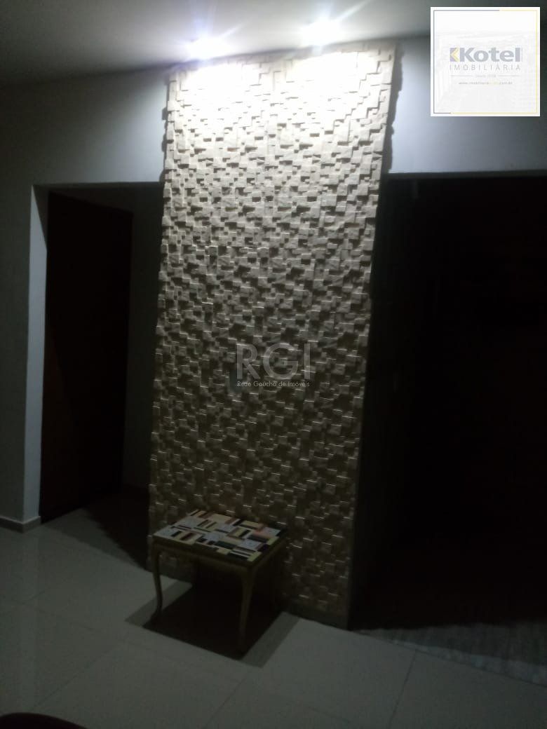 Casa com 2 quartos, 2 vagas de garagem, no bairro Aberta dos Morros, Porto Alegre/RS — foto 5