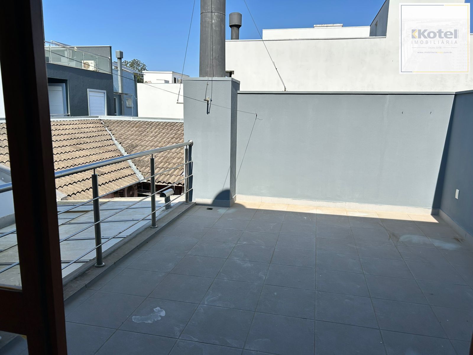 ENDO SOBRADO – 4 DORMITÓRIOS – LOTEAMENTO JARDINS DO PRADO — foto 3