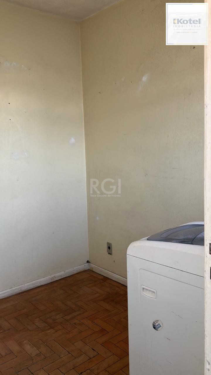 Apartamento de 2 dormitórios no bairro Passo d´Areia — foto 2