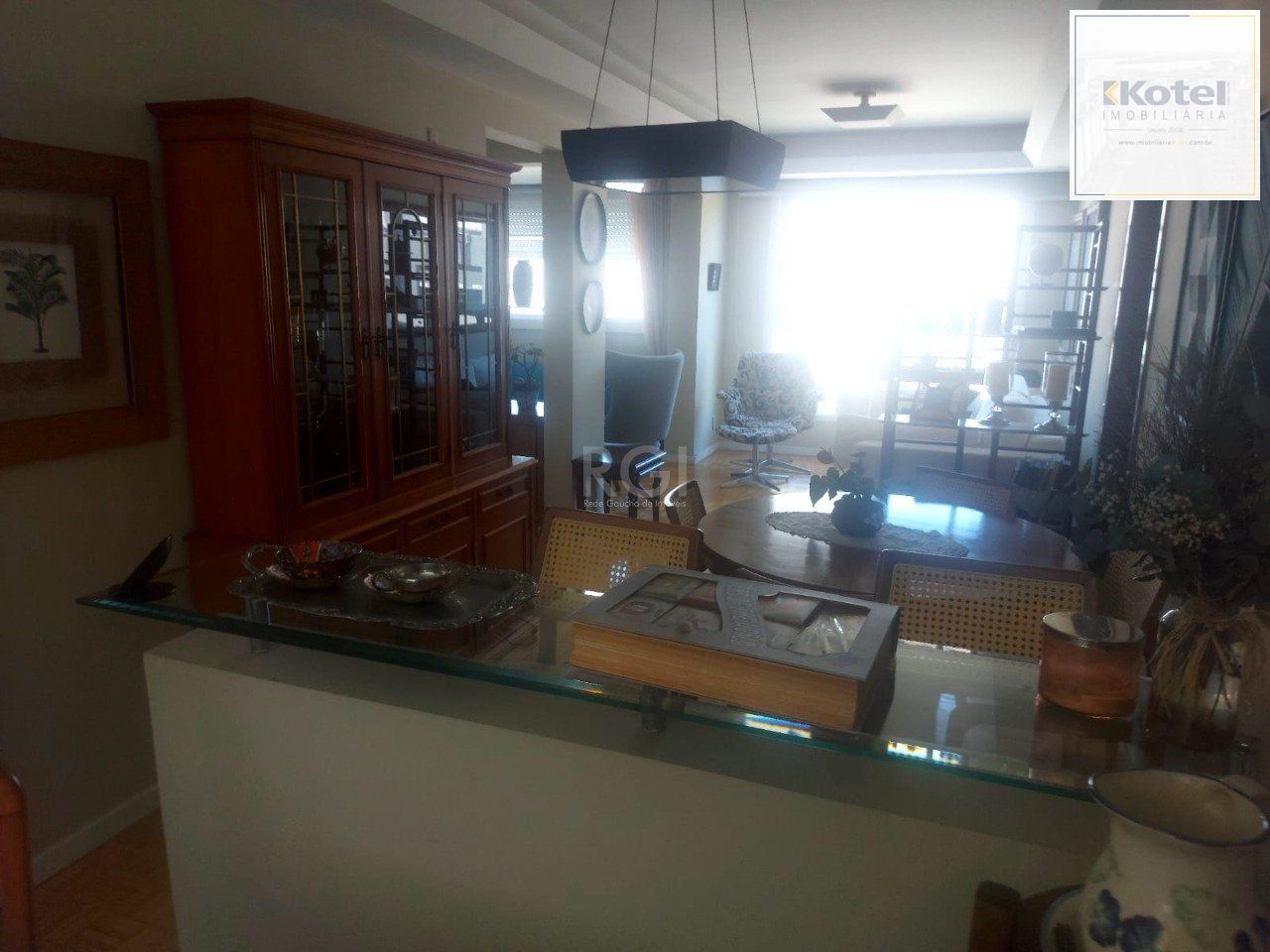 Apartamento 3 dormitórios 1 suíte e 2 vagas com 90m² no  bairro Petrópolis Poa — foto 4