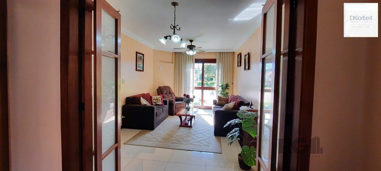 Casa Condominio para Venda - 129.58m², 3 dormitórios, sendo 1 suites, 3 vagas - Cavalhada — foto 2