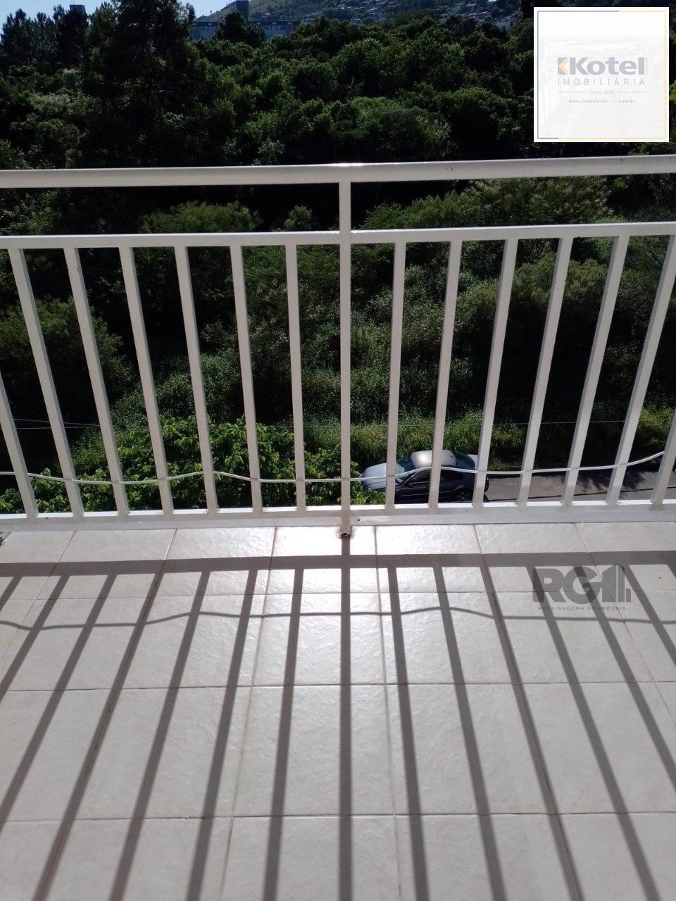 Apartamento de 3 dormitórios com vaga no bairro Morro Santana — foto 3