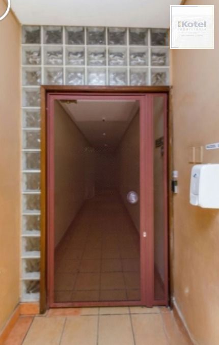 Apartamento 02 dormitórios, 57m² privativos na ótima localização na Cidade Baixa — foto 2