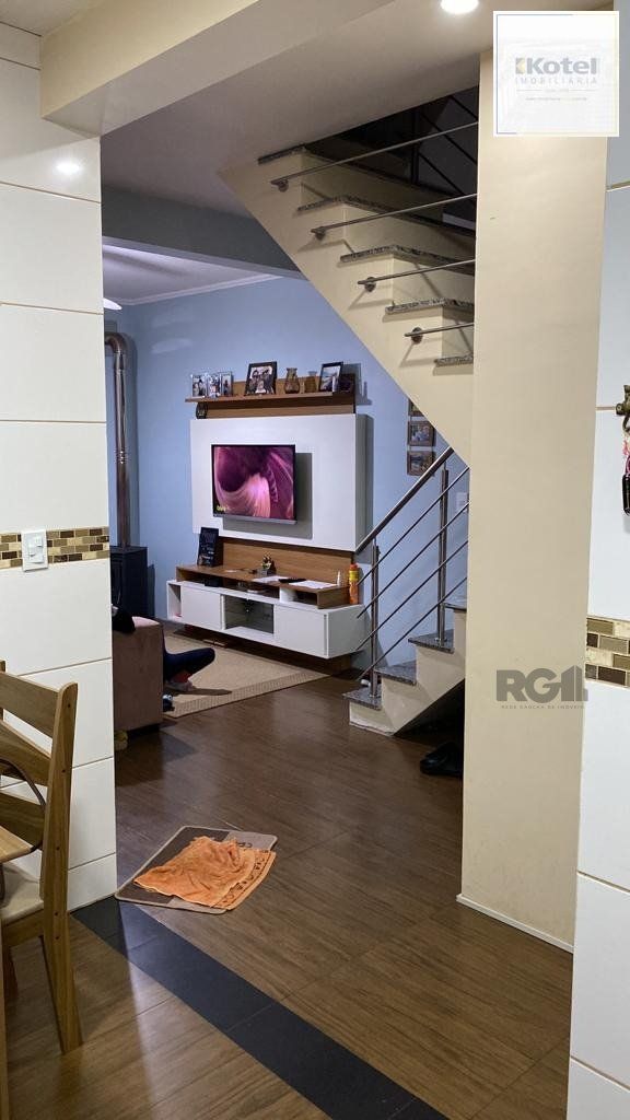 Casa 3 quartos, 4 vagas, salão de festa, sacada 198m² bairro Rubem Berta, Poa/RS — foto 4