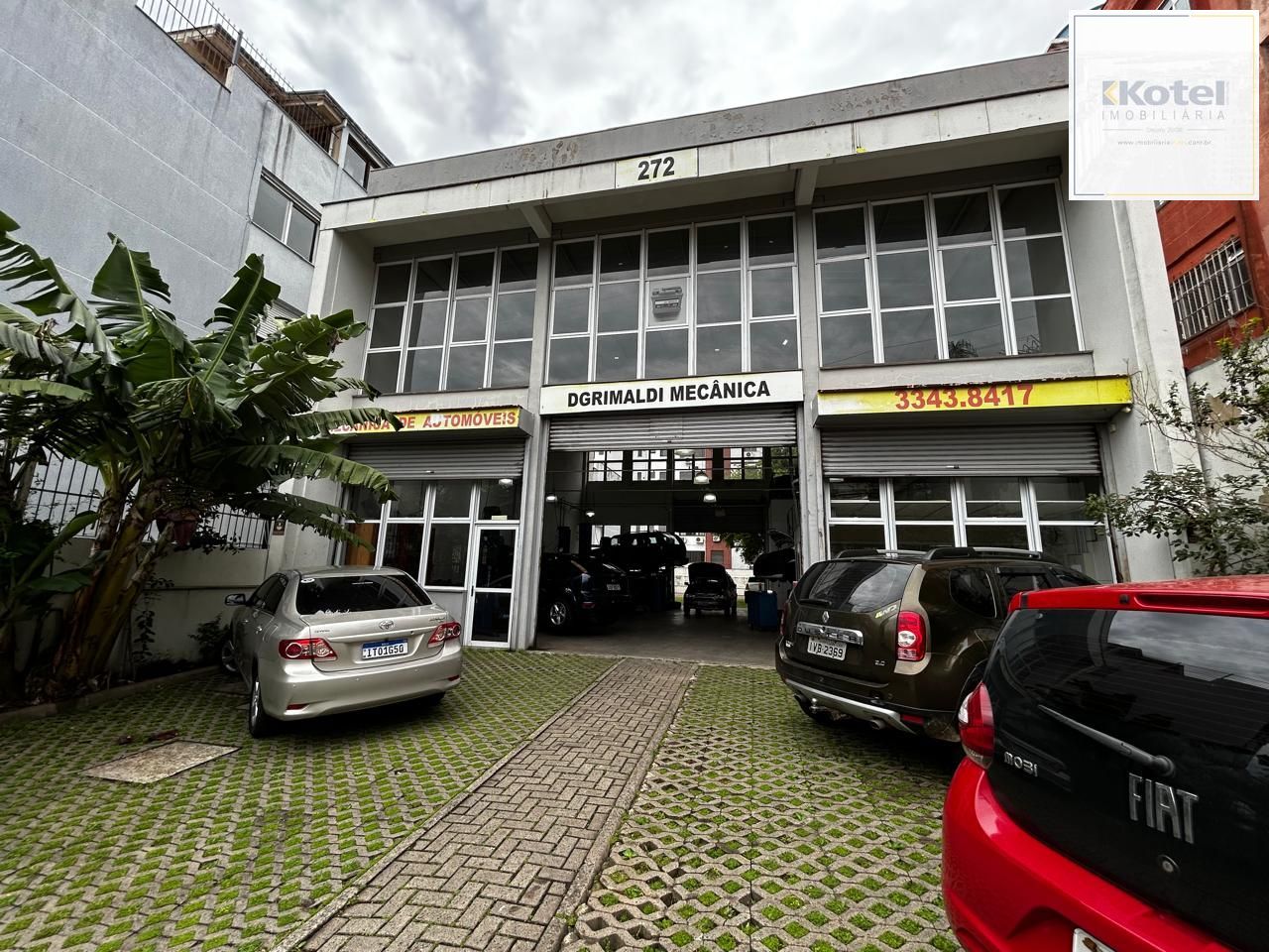 PRÉDIO COMERCIAL A VENDA COM PÉ DIREITO DUPLO E ESTACIONAMENTO, BAIRRO CRISTO REDENTOR, PORTO ALEGRE, RS
