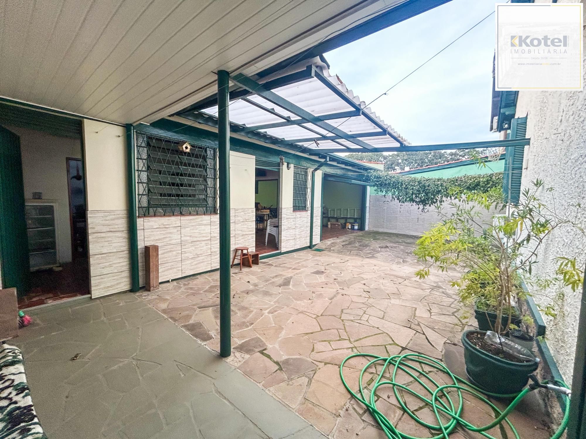 Casa Residencial com 3 Quartos, sendo 1 suíte e 3 Banheiros, no Bairro Santa Teresa em Porto Alegre, RS — foto 3