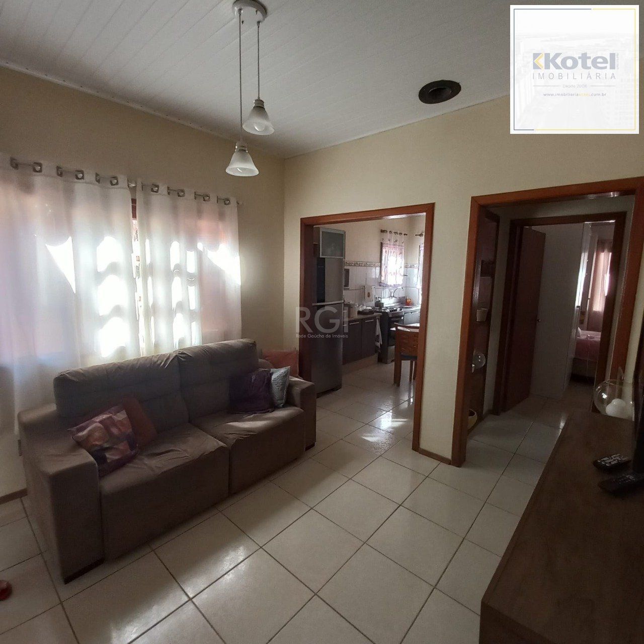 2 Casa com 4 quartos, 2 vagas de garagem, no bairro Belém Novo, Porto Alegre/RS — foto 4