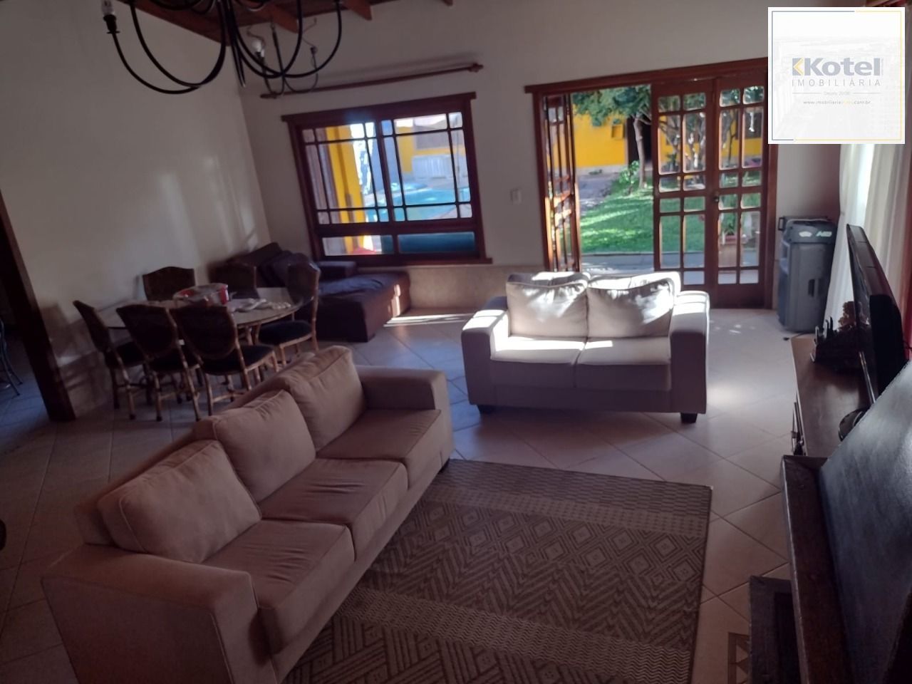 Casa para Venda - 693.6m², 5 dormitórios, sendo 3 suites, 4 vagas - Hípica — foto 2