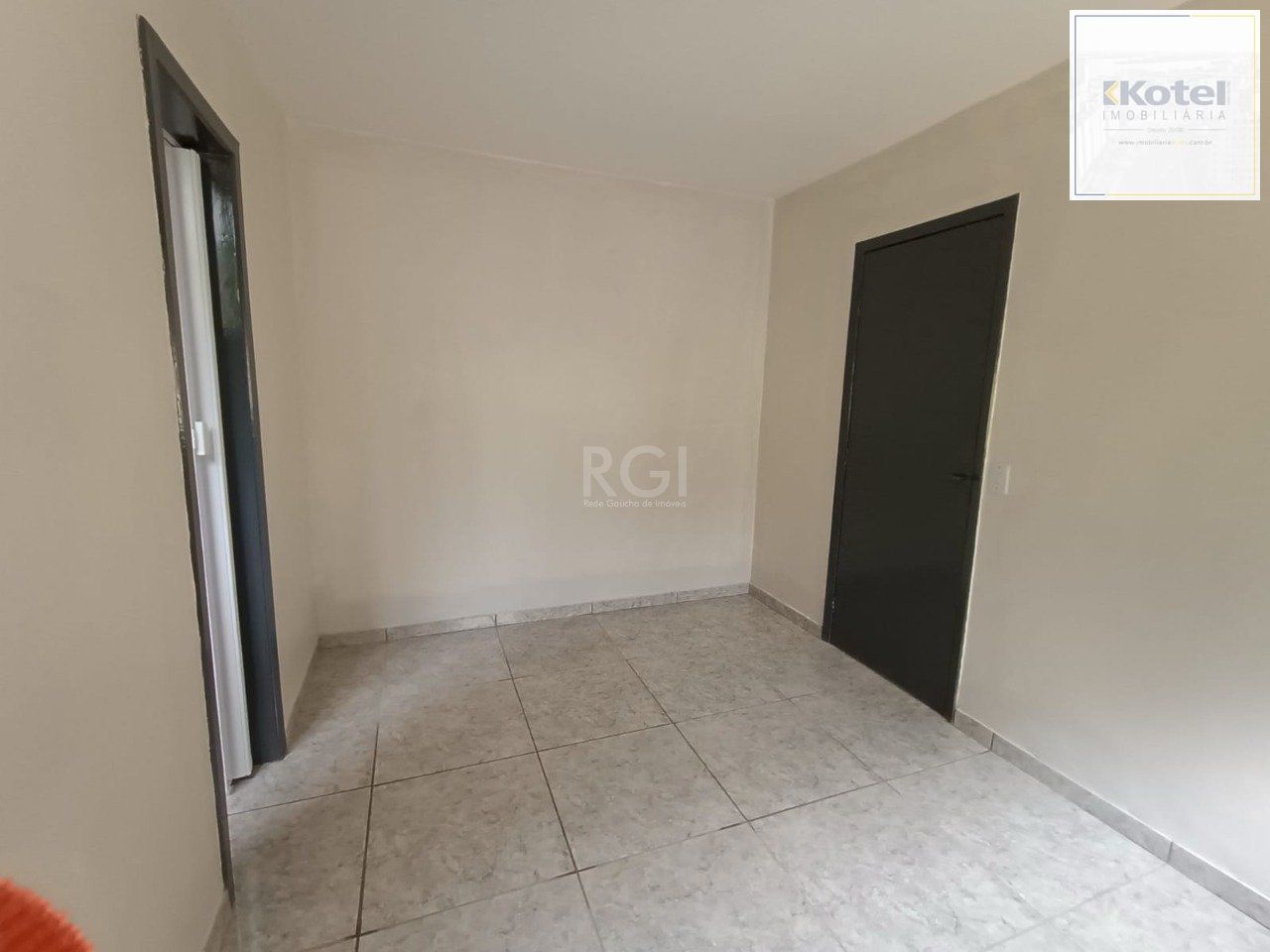 Apartamento para Venda - 33.3m², 1 dormitório, 1 vaga - Santo Antonio, Poa