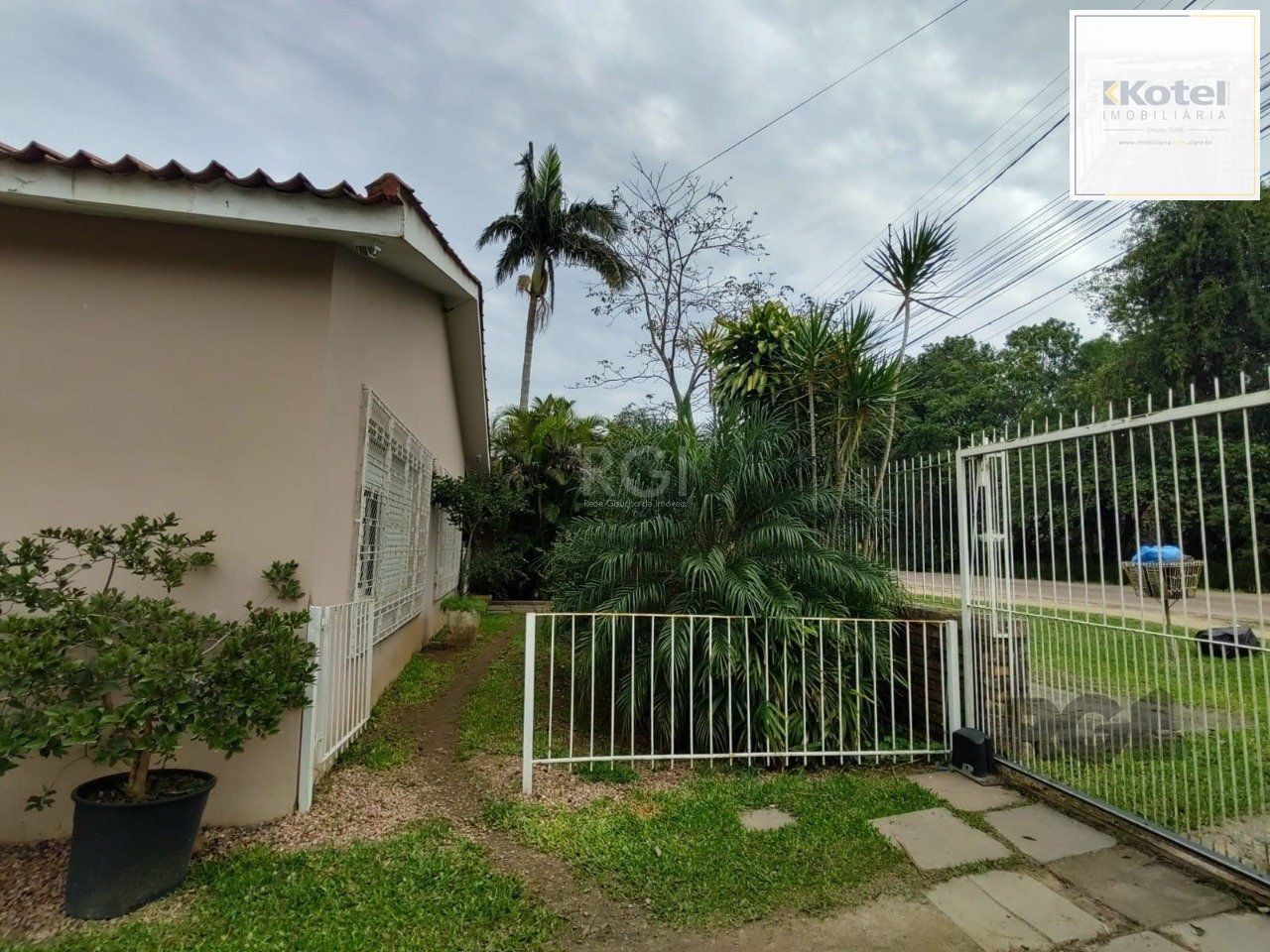 Casa em Belém Novo grande com 3 quartos, escritório — foto 4