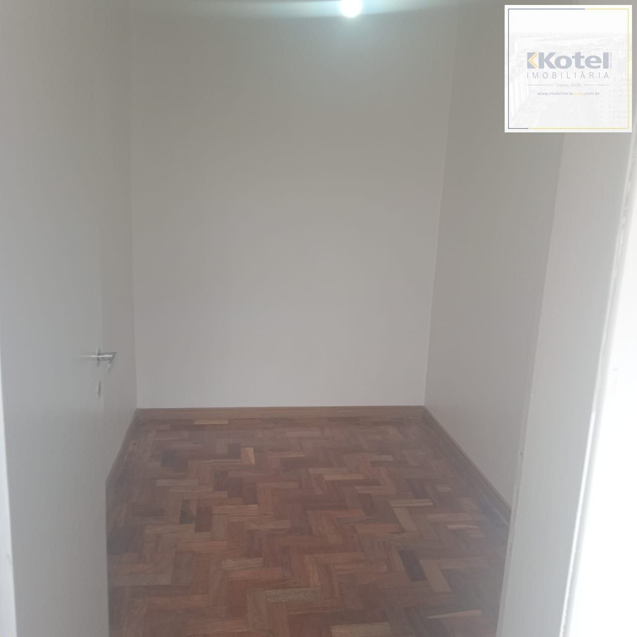 Apartamento com 02 Quartos e 02 Banheiros no Bairro Partenon em Porto Alegre — foto 3