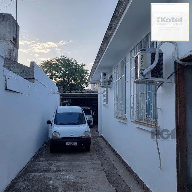 casa com 4 dormitórios no bairro Higienópolis — foto 2